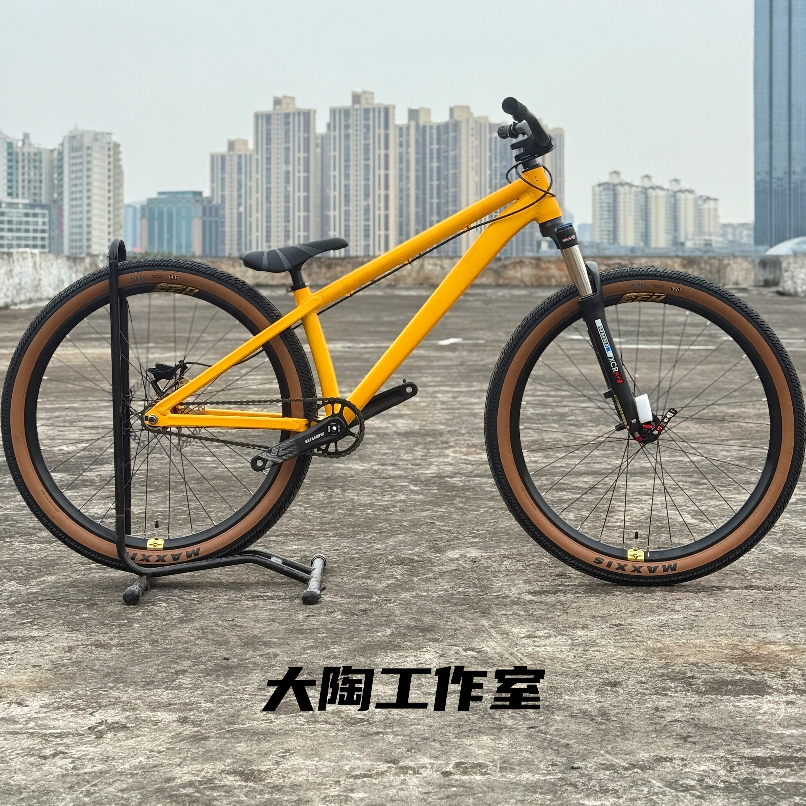 玩动作泵道土坡整车 slant前叉王朝花鼓U351轮组 PQ车把 车架免费