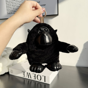可爱真羊毛黑色大猩猩毛绒包挂件汽车钥匙扣背包挂饰丑萌公仔玩偶