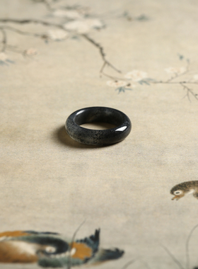 13号戒指 新疆和田玉青花籽料 籽玉鼓条圆弧素圈指环 5188