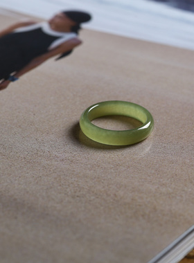 13号戒指 新疆和田玉青黄口窄条泥鳅背薄款素圈指环 9106