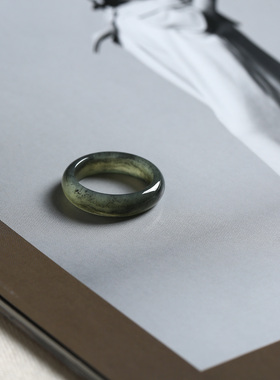 16号戒指 新疆和田玉青花泥鳅背圆弧素圈指环 9164