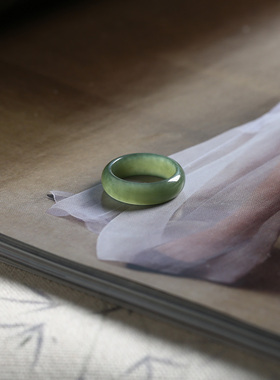 5号戒指 新疆和田玉青黄口小尺码圆弧素圈指环 尾戒 2060