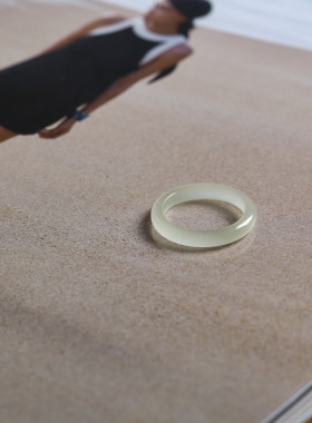 7号戒指 和田玉晴水青白窄条小尺码素圈指环 尾戒 9104