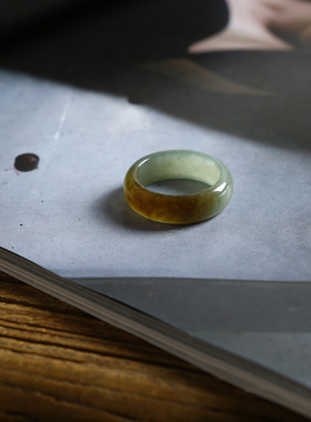 17号戒指 新疆和田玉糖料糖青玉中宽圆弧泥鳅背圆弧素圈指环 314