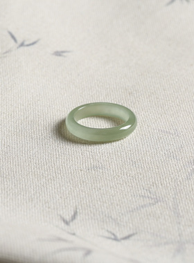 22号戒指 和田玉晴水青白大尺码圆弧素圈指环 3234