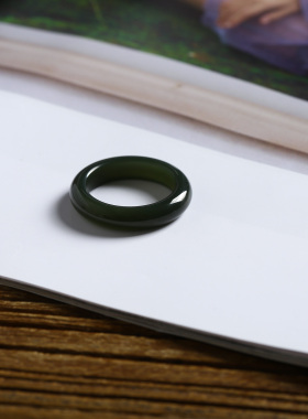 17号戒指 和田玉青玉圆条素圈指环 2838