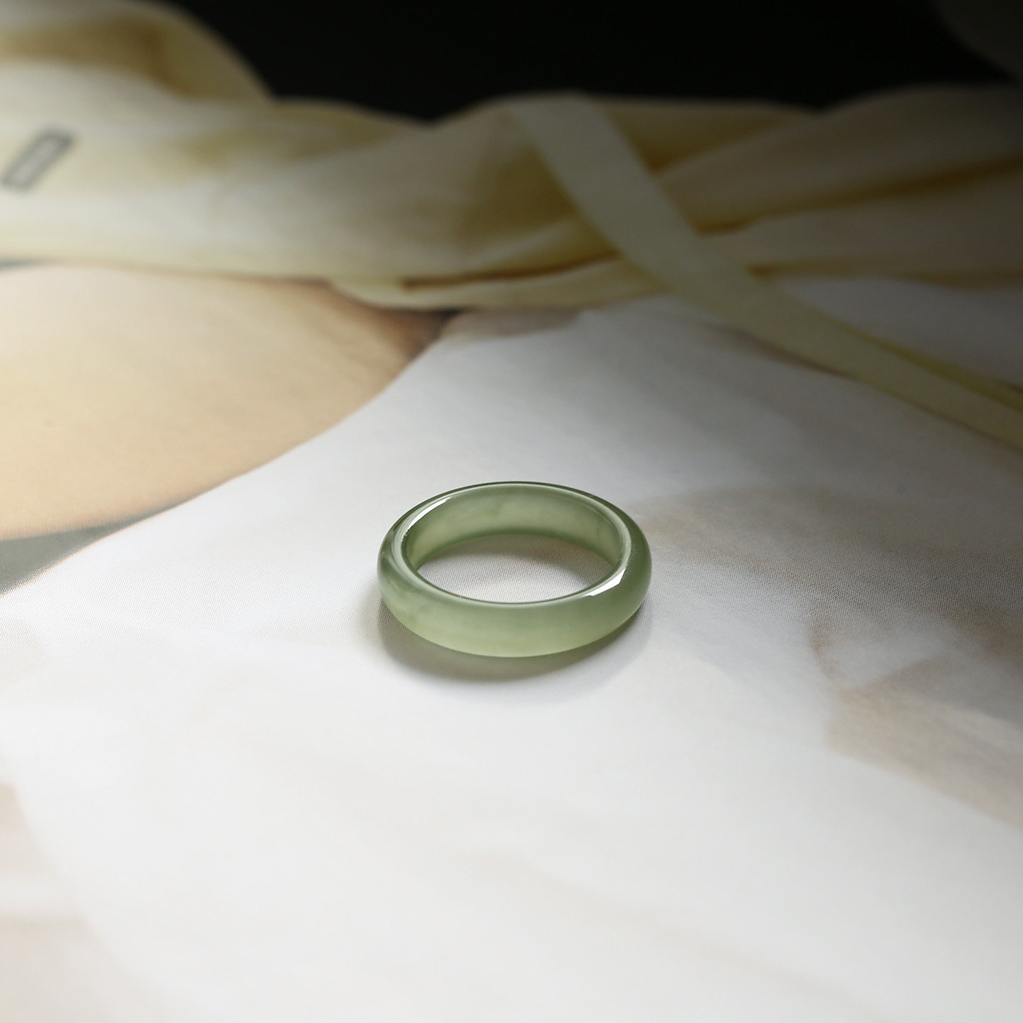 7号戒指 和田玉晴水青白小尺码窄条泥鳅背圆弧素圈指环 5754,珠宝/钻石/翡翠,手饰,淘宝优惠券,粉丝福利购,淘宝优惠卷