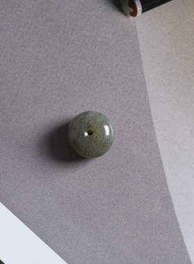 玉扣 新疆和田玉青花籽料 糖青花 点墨平安扣挂件 8389