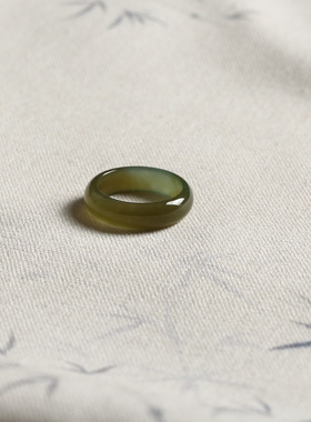 20号戒指 新疆和田玉糖料糖青玉圆弧素圈指环 3232