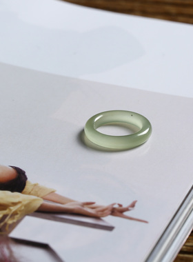 7号戒指 和田玉晴水青白鼓条小尺码素圈指环 尾戒 9141