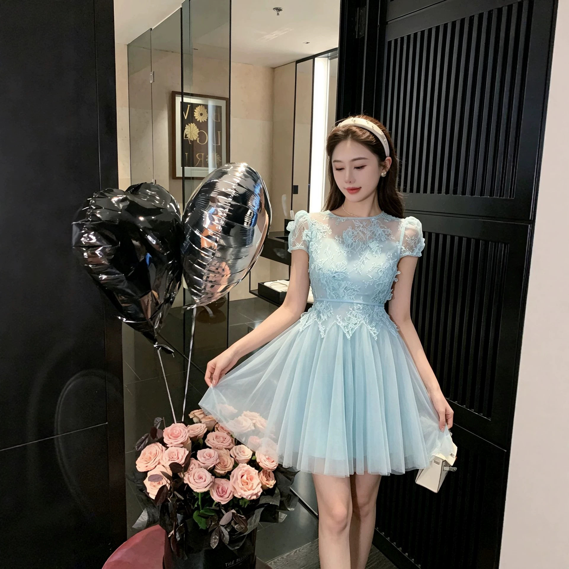 蓝色蕾丝网纱小礼服56