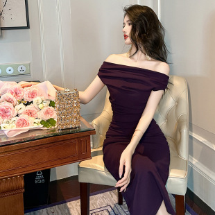 连衣裙 纯欲风一字领露肩修身 晚宴高级感礼服裙夏季 新款