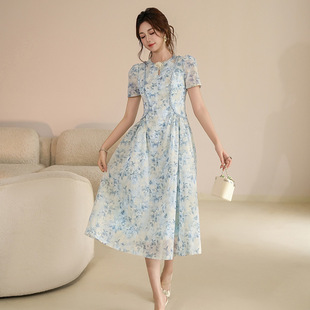 2026新款法式镶钻印花连衣裙夏季女装收腰显瘦长裙气质圆领魅力潮