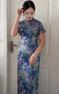 长旗袍常规袖短袖日常旗袍国风重磅紫色印花夏季美玲襟落花