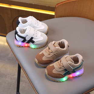 运动小童0 女童防滑板鞋 1一岁3春秋 子软底婴儿学步鞋 亮灯男宝宝鞋