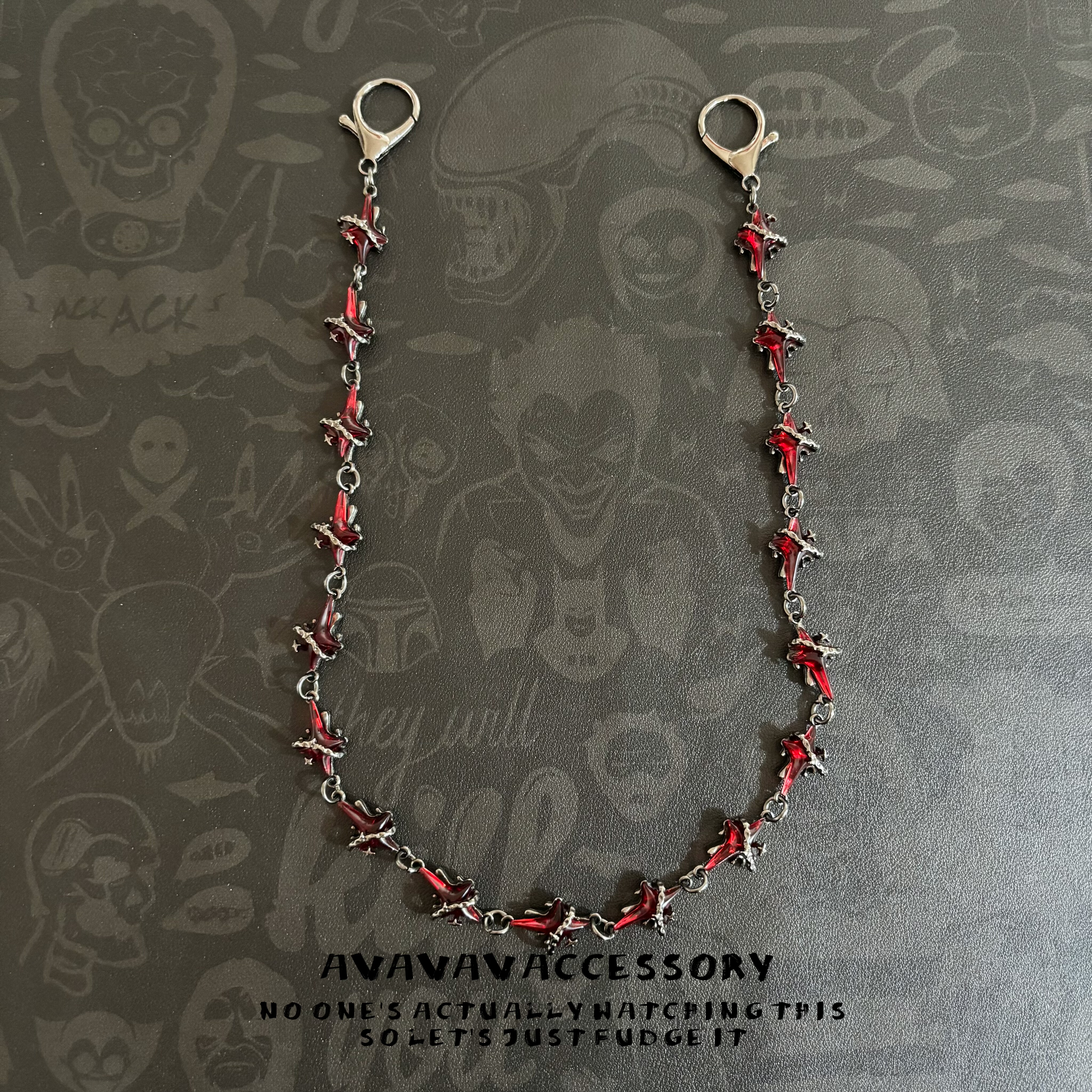 thumbnail for AVAVAVA Niche Design Dark Style Jeans Waist Chain Gun Sole Red Four-Pointed Star Pants Chain Punk Bag Hanging Chain