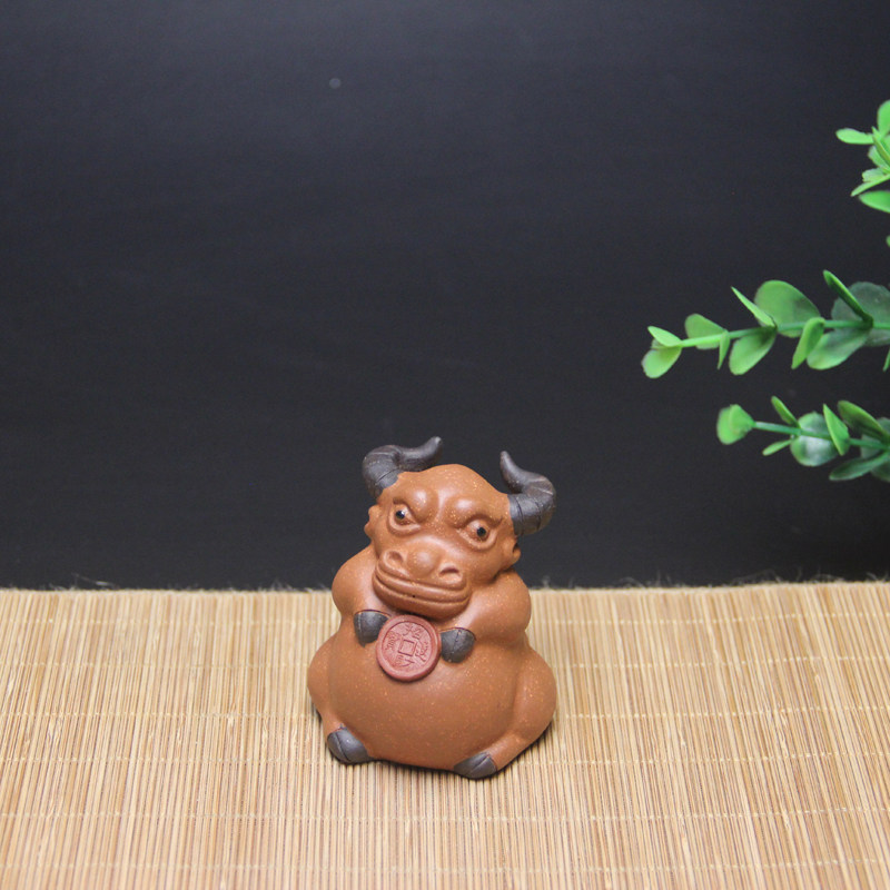 特价招财茶宠牛紫砂摆件
