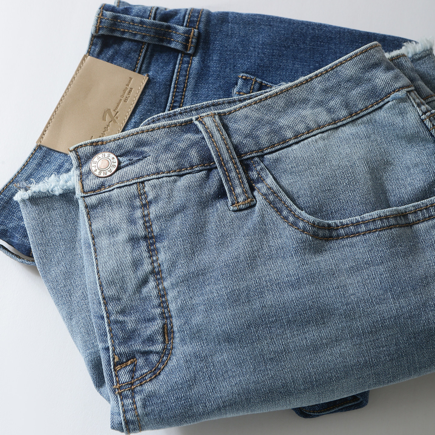 显瘦百搭毛边气质辣妹牛仔短裤