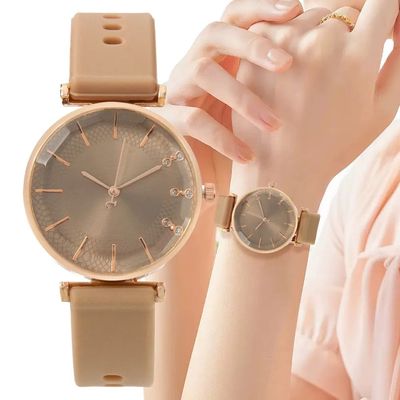Fashion Simple With Diamonds Ladies Quartz Watches Hot 2025