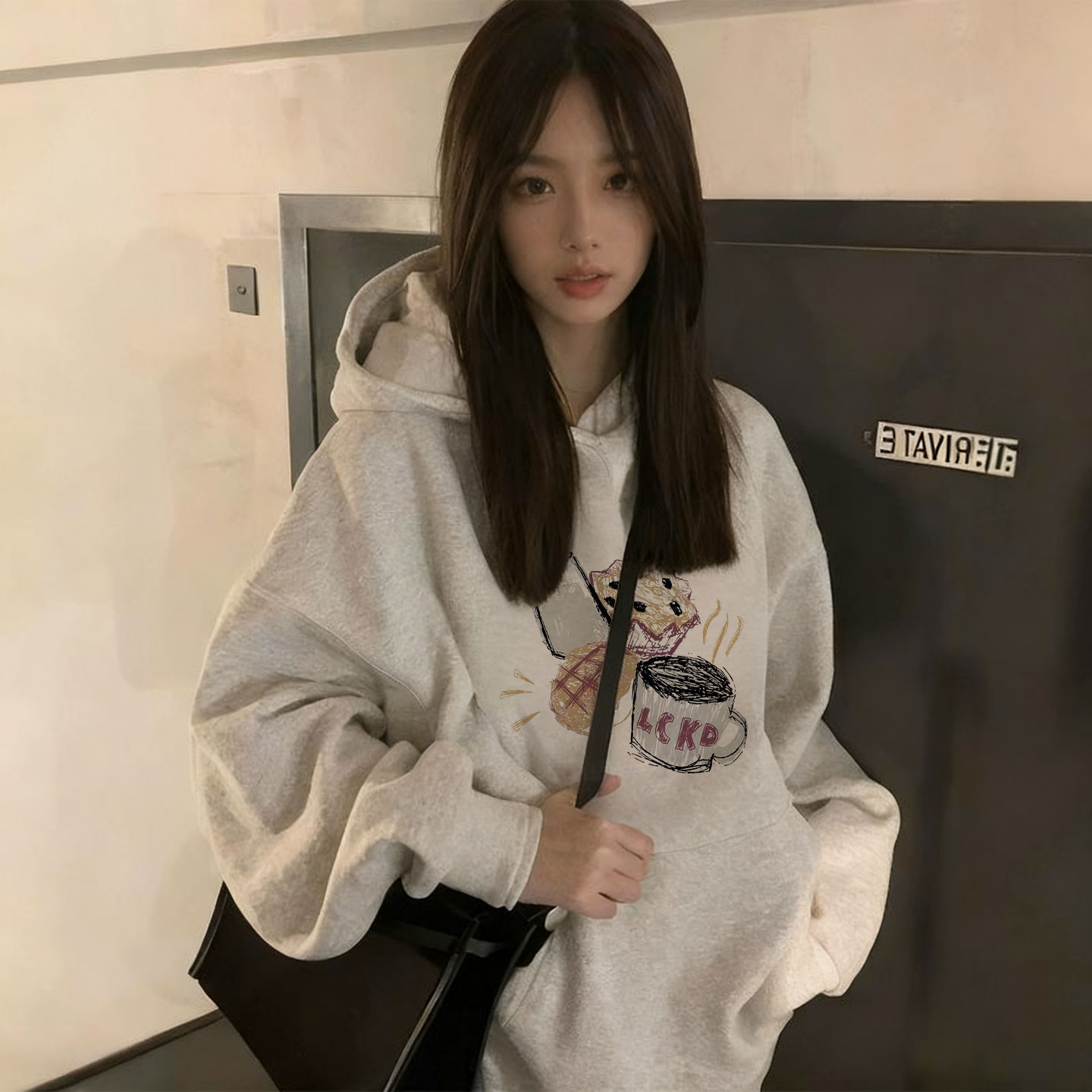 早秋巨好看的灰色宽松慵懒风女士连帽卫衣2025年新款冬季加绒外套