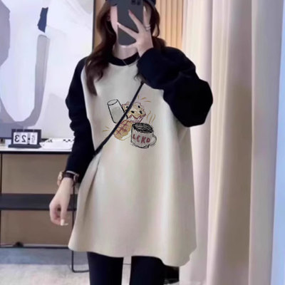 秋冬中长款搭配鲨鱼裤的上衣