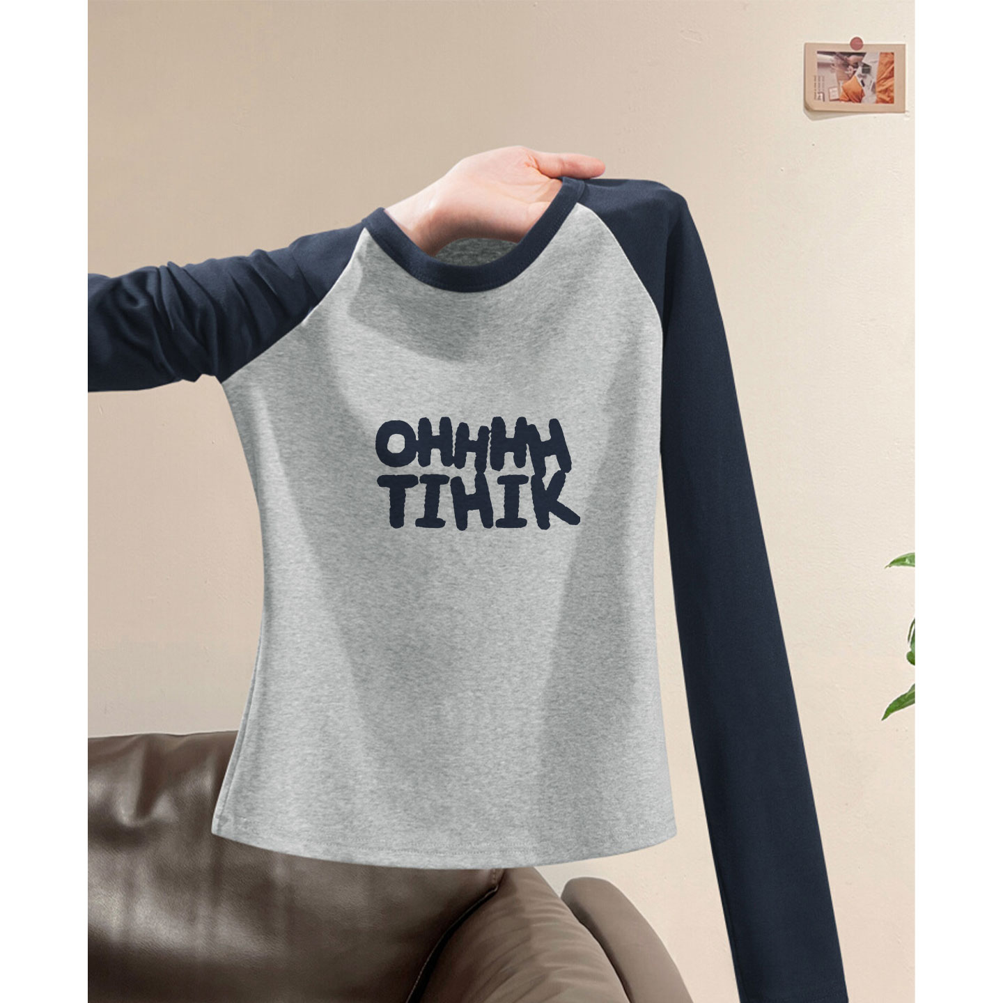 秋冬季加绒独特漂亮内搭女士打底衫2025超火新款修身长袖t恤上衣