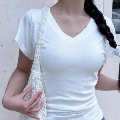 夏季小众设计感酷飒拽姐上衣服