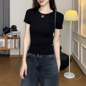 辣妹修身 小众独特别致设计感女装 显瘦上衣 t恤女2026新款 正肩短袖