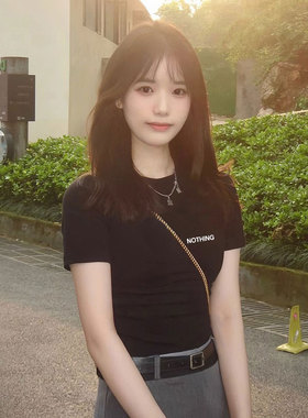 黑色正肩短袖t恤女2026年新款欧货夏季美式复古修身短款潮牌上衣