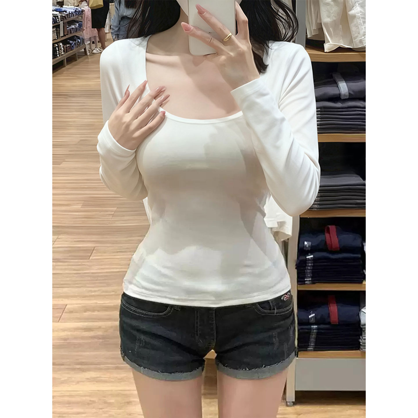 秋冬季内搭打底衫女2025新款纯欲性感辣妹u领修身显瘦长袖t恤上衣