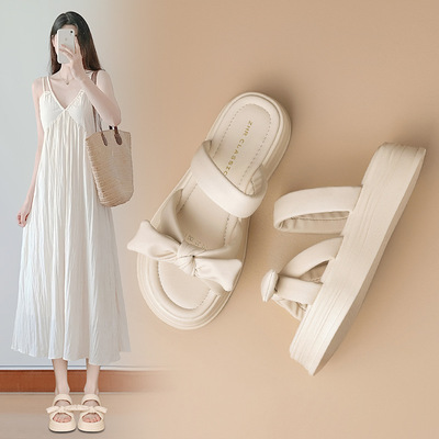 ZHR甜美法式蝴蝶结厚底沙滩鞋2025新款外穿一字拖鞋银色凉鞋