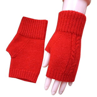 歌诺达秋冬新品女士兔羊毛半指手套可爱露指触屏开车写字保暖毛线