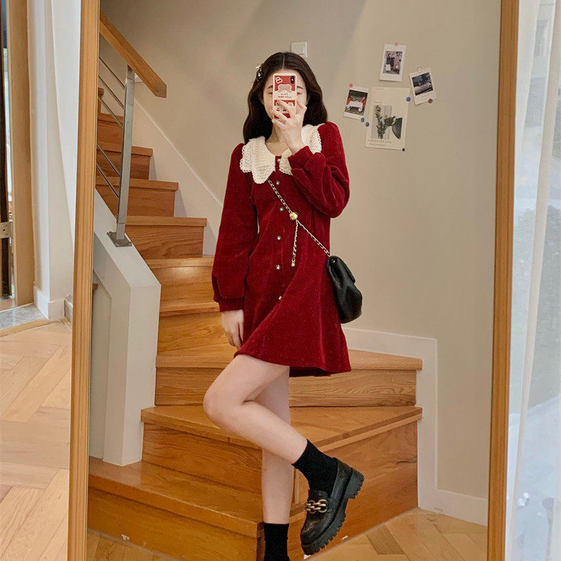 2026新款新年圣诞战袍红色娃娃领