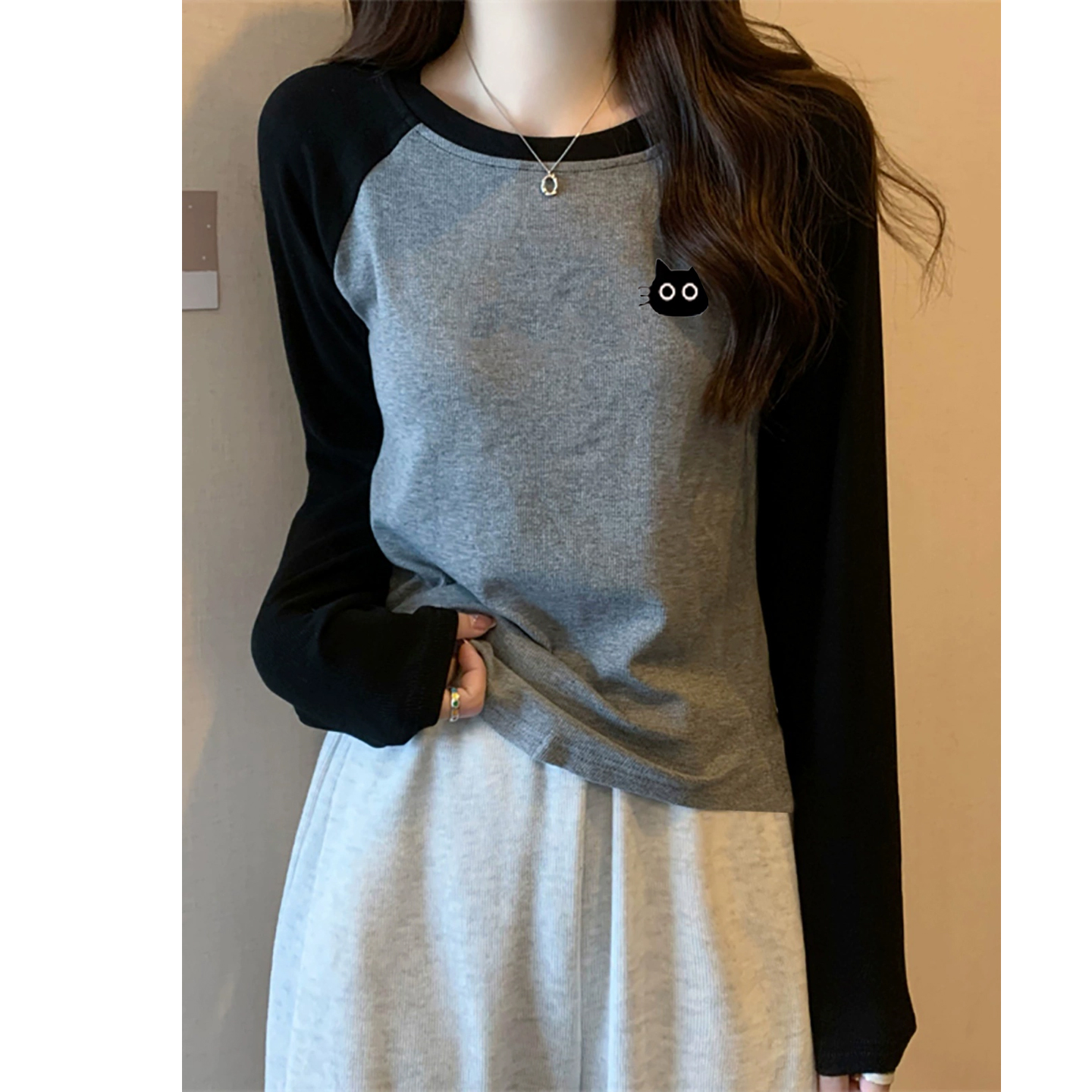 秋冬季超好看德绒内搭打底衫女2025新款今年流行爆款长袖t恤上衣