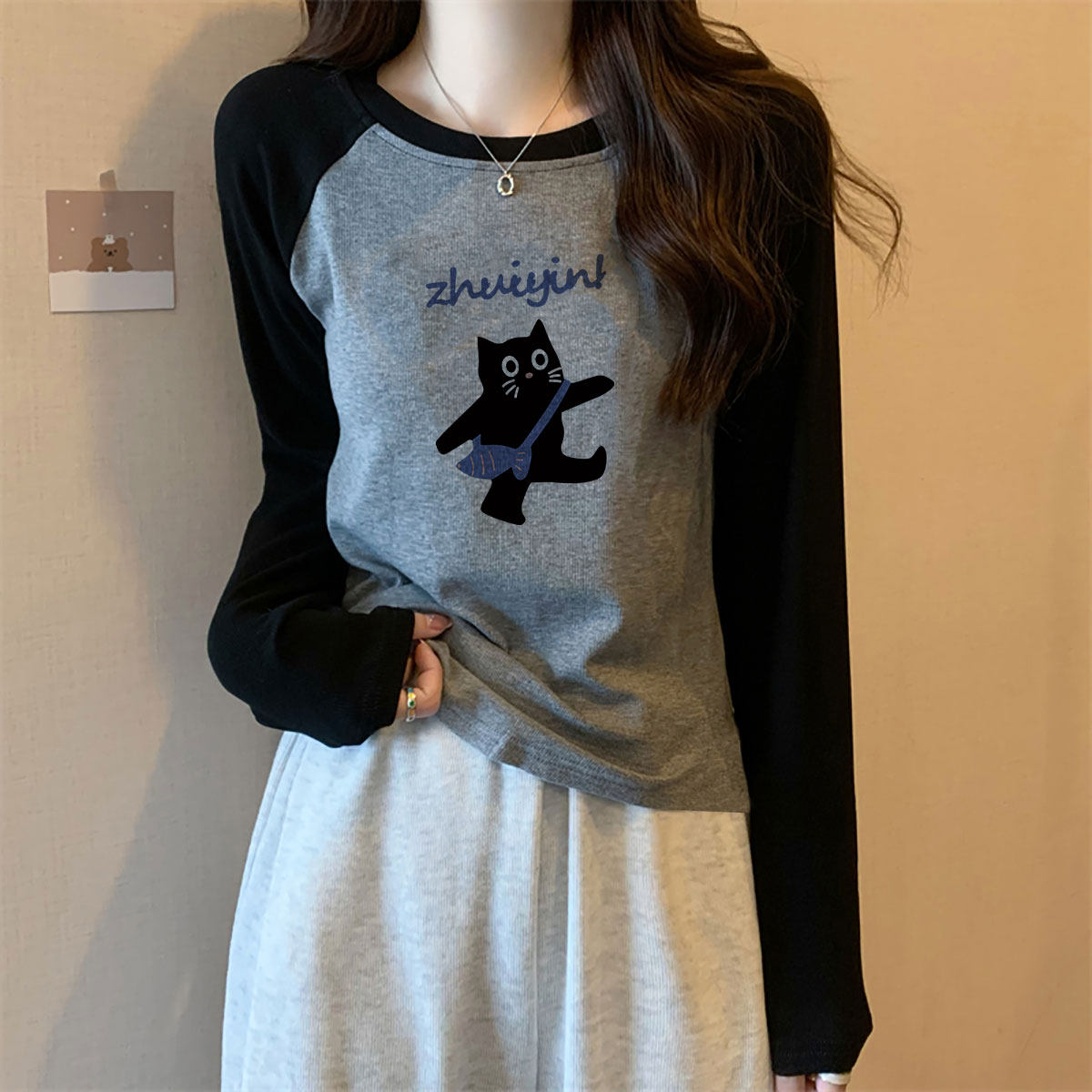 纯棉拼接撞色t恤女新款2025年早秋爆款内搭打底衫掐腰设计感上衣,女装/女士精品,T恤,淘宝优惠券,粉丝福利购,淘宝优惠卷