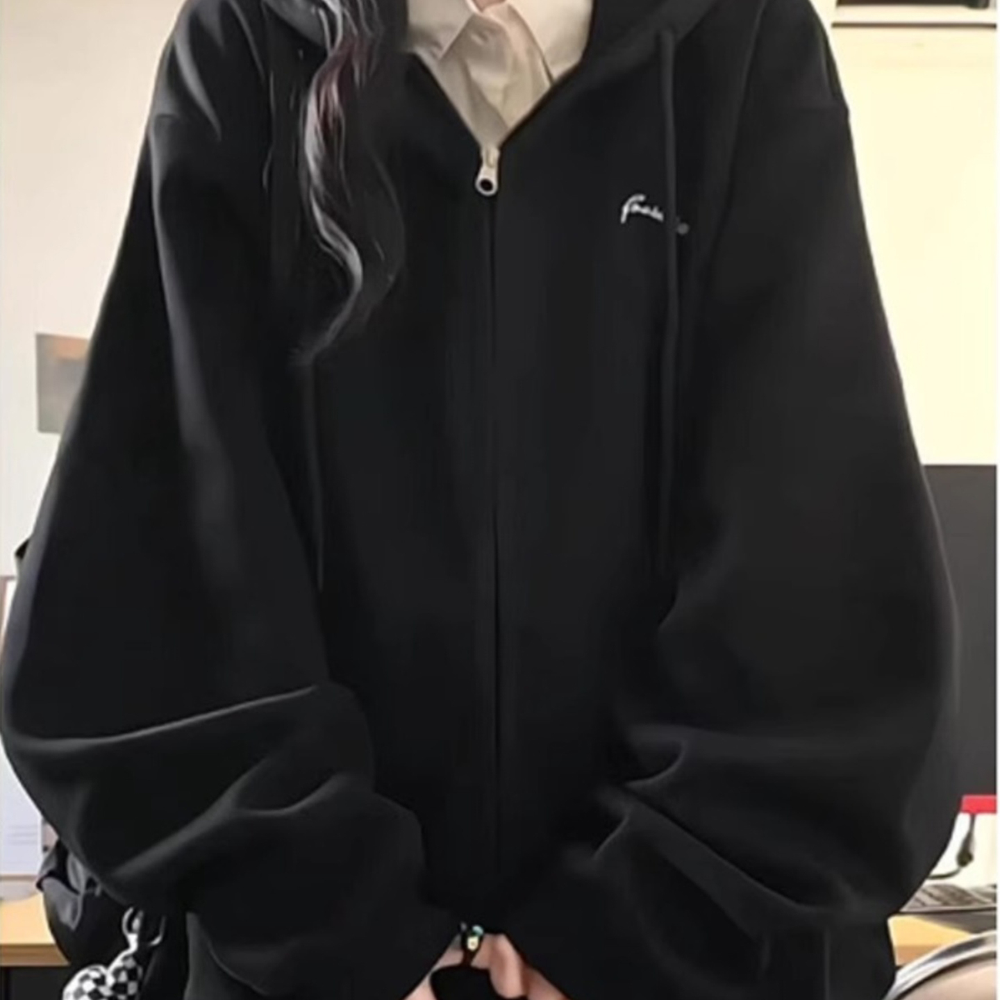 美式慵懒chic巨好看的女士卫衣2025新款早秋冬季加绒连帽黑色外套