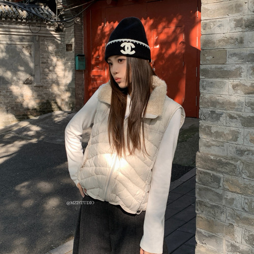 MZI STUDIO-口袋保暖不臃肿时尚排骨马甲保暖羽绒服外套17317#
