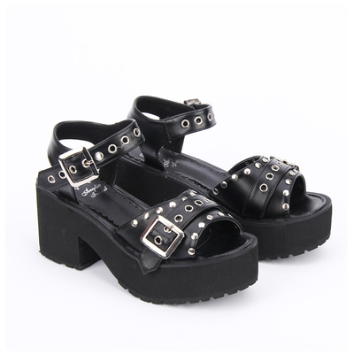 2020年夏季punk铆钉装饰朋克凉鞋