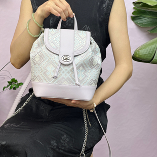 广西非遗壮锦双肩包百搭时尚手机包精致小巧日常通勤上学逛街可爱