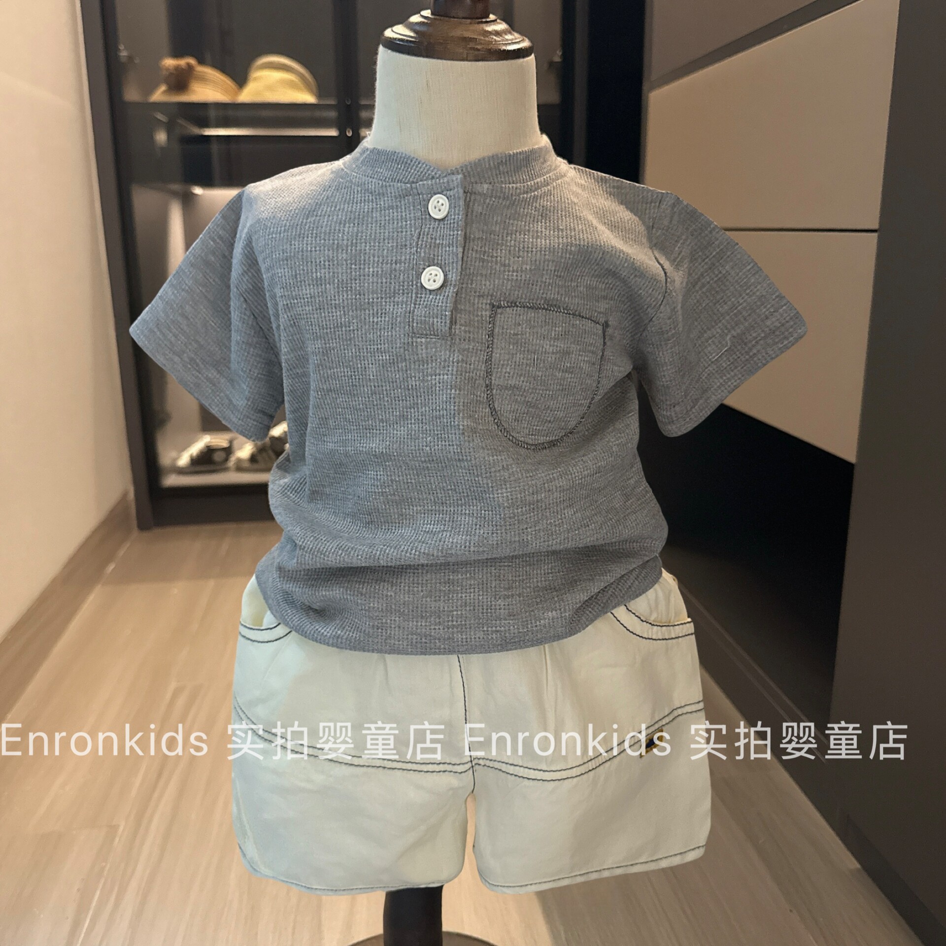 韩系小少爷宝宝短袖短裤周岁衣服图片