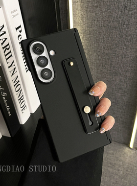 轻调 高端ins黑色中轴岩沙硅胶推拉手指带适用于三星zfold7/6/5/Galaxy Z W25手机壳新款折叠屏翻盖防摔套