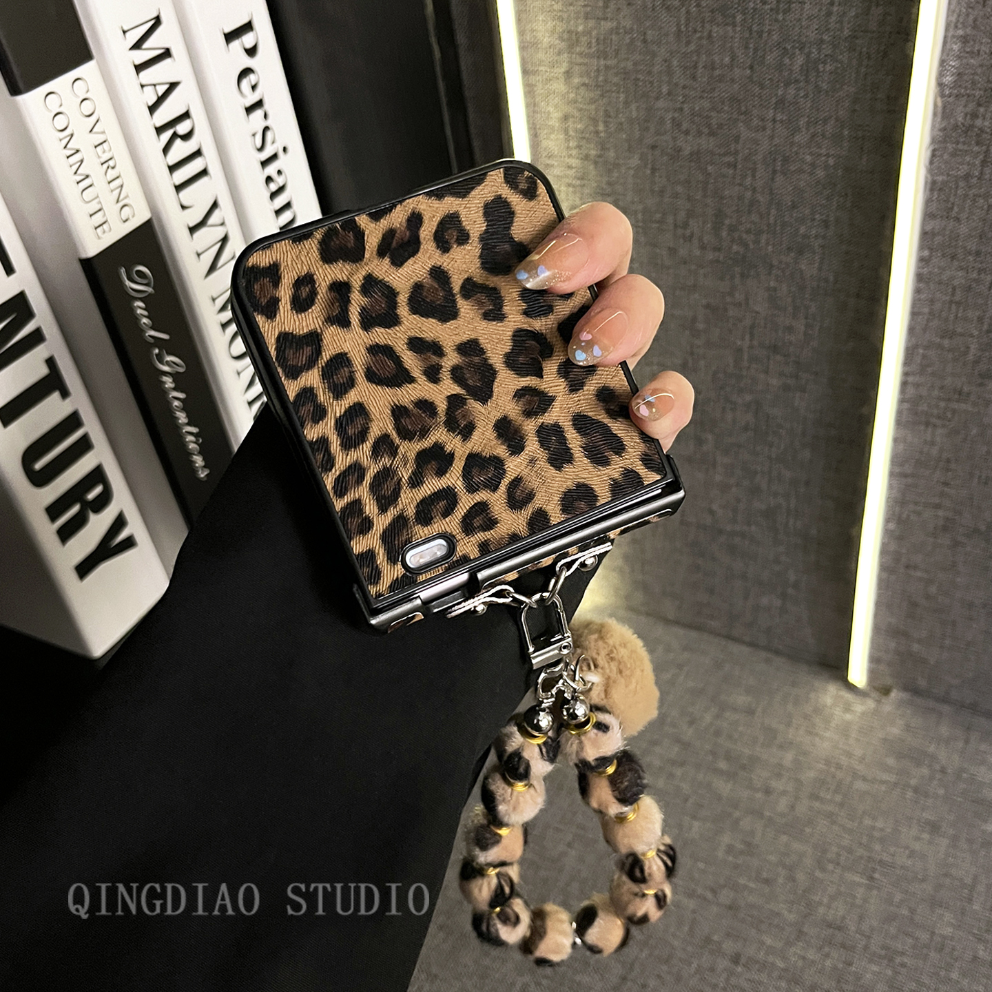 适用荣耀magicvflip2欧美手机壳