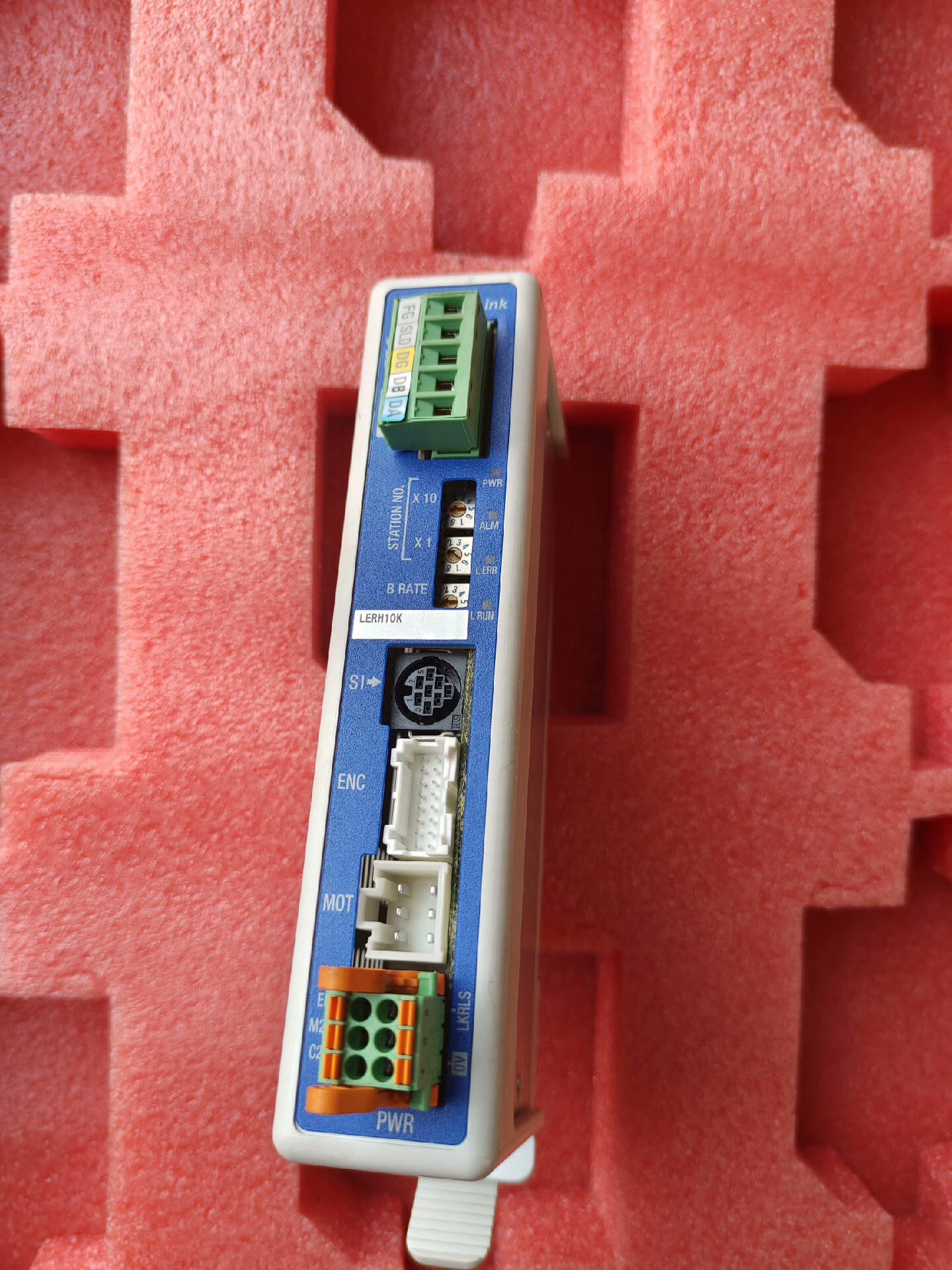 议价询价smc电缸驱动器jxcm18s-lerh10k,全新剩余一只议价议价