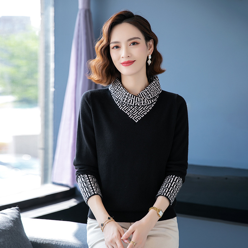 F字母V领毛衣秋冬款2022新款女装内搭长袖短款上衣针织打底毛衫