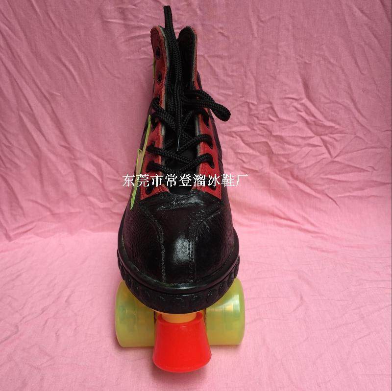 Patins à roulettes - Ref 2584223 Image 3