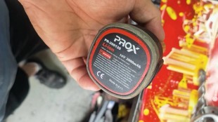 博克斯手电钻200120电池16V