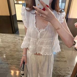 上衣 白色荷叶边V领蕾丝花边衬衫 女2025夏季 新款 宽松显瘦漂亮短款