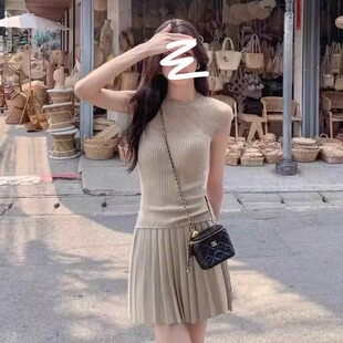 镂空天丝短袖 a字百褶短裙半身裙套装 针织衫 上衣 夏 女气质修身 法式