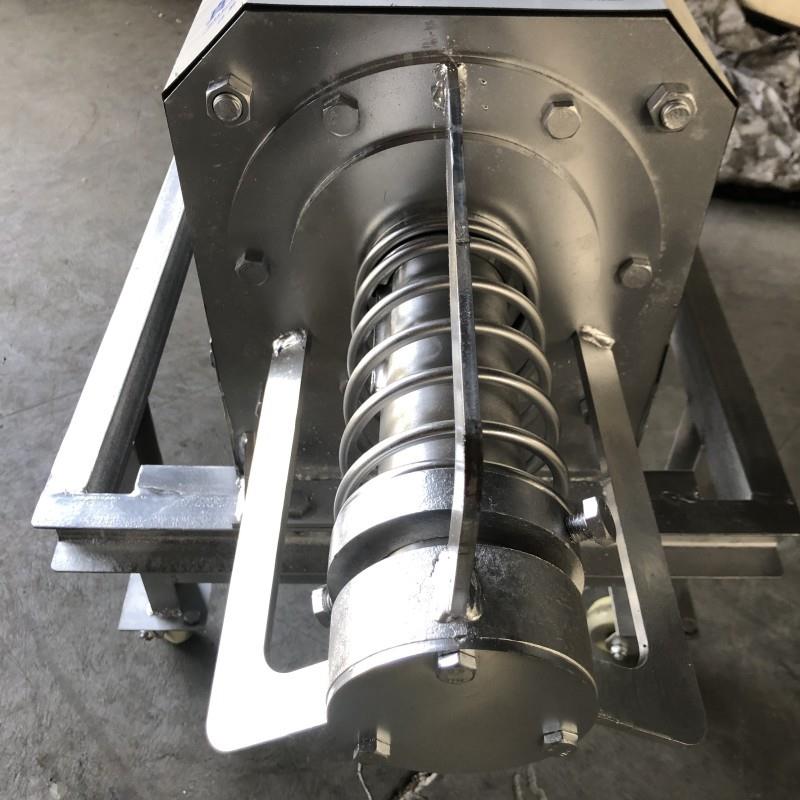 酒渣豆渣固液分离机 猪粪牛粪禽粪便干湿分离设备 螺旋挤压榨汁机