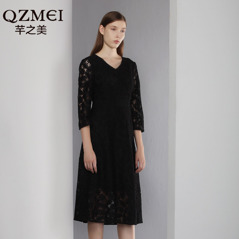 芊之 美大码女装2020年春季新款V领收腰蕾丝连衣裙7736